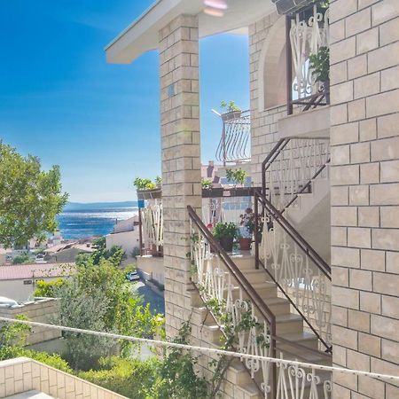 Apartment Holiday Makarska Ngoại thất bức ảnh